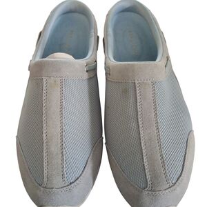 Easy Spirit Light Gray Mules